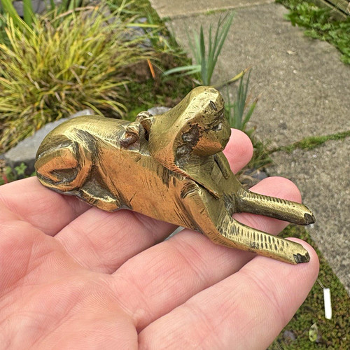 Antique brass sphinx figure - brass,