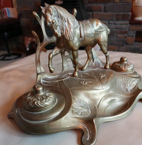 Collectable antique solid - collectable,