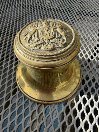 Brass antique capstan style - brass,