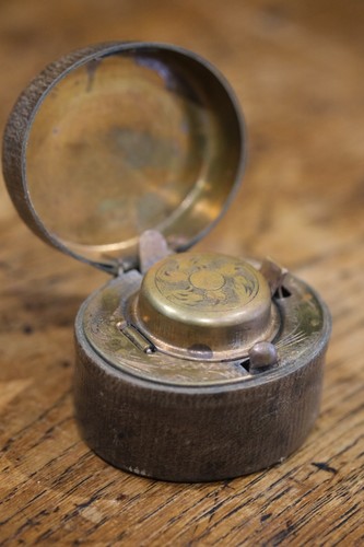 Antique victorian brown - antique,