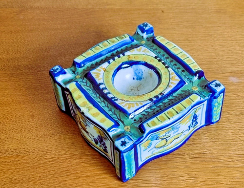 Antique tin glazed earthenware - glazed,